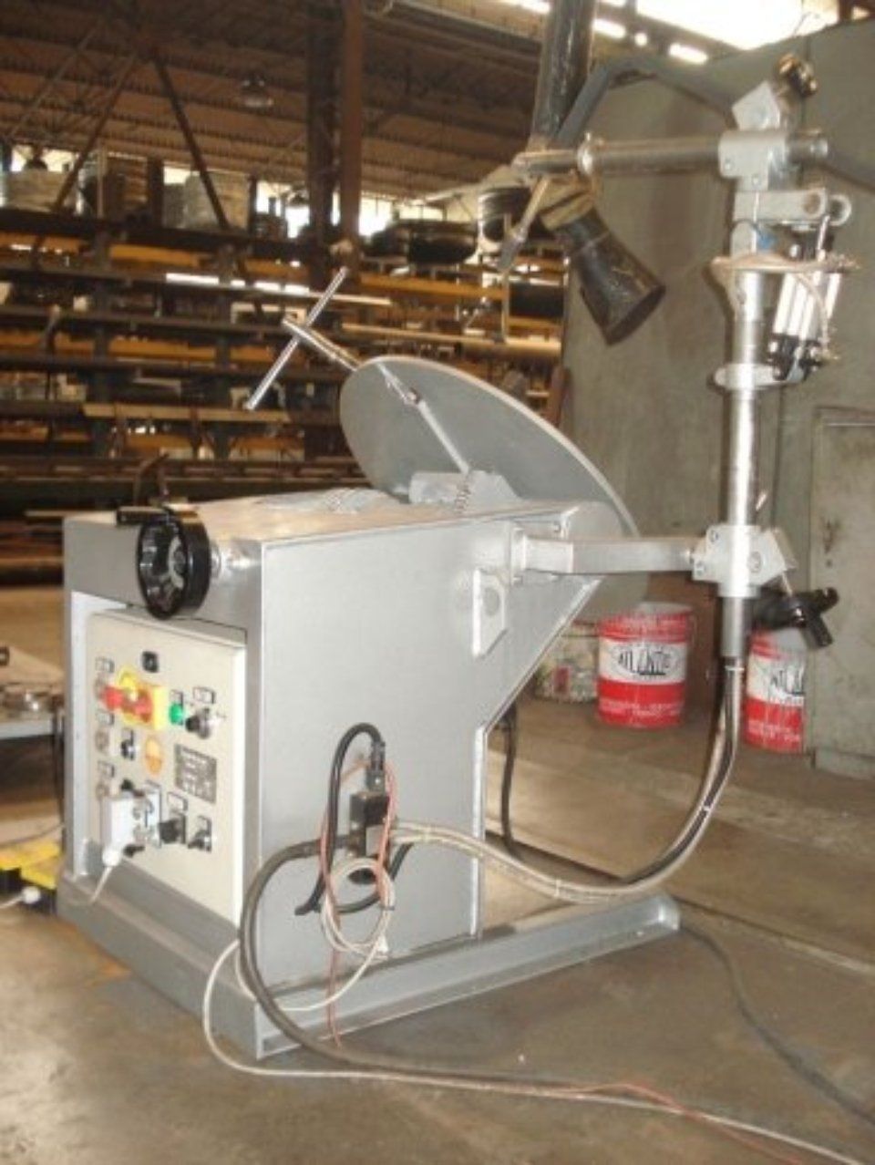 Tavola rotante da 200 kg con braccio 2