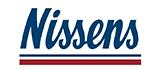 Logo Nissens in caratteri blu sopra una striscia rossa e blu scuro su sfondo bianco.