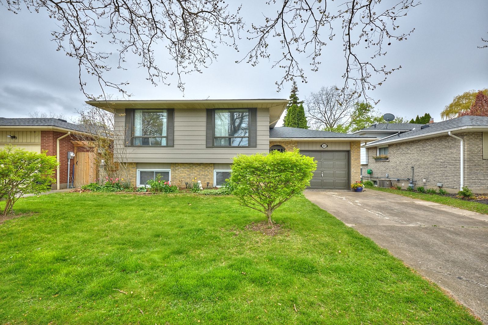 A detached raised bungalow in St. Catharines.