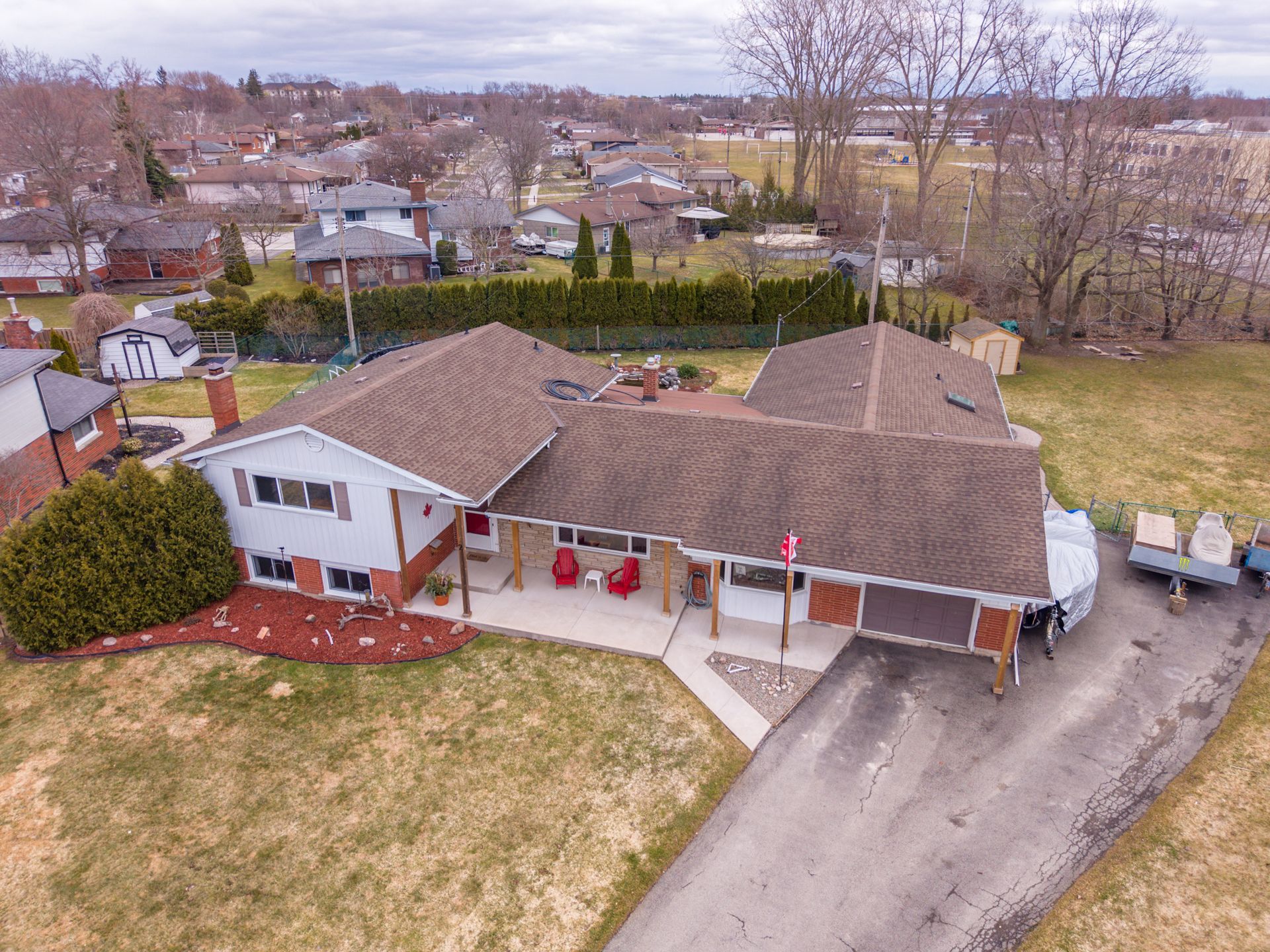 A 2,500 square foot detached home in Welland, Ontario.