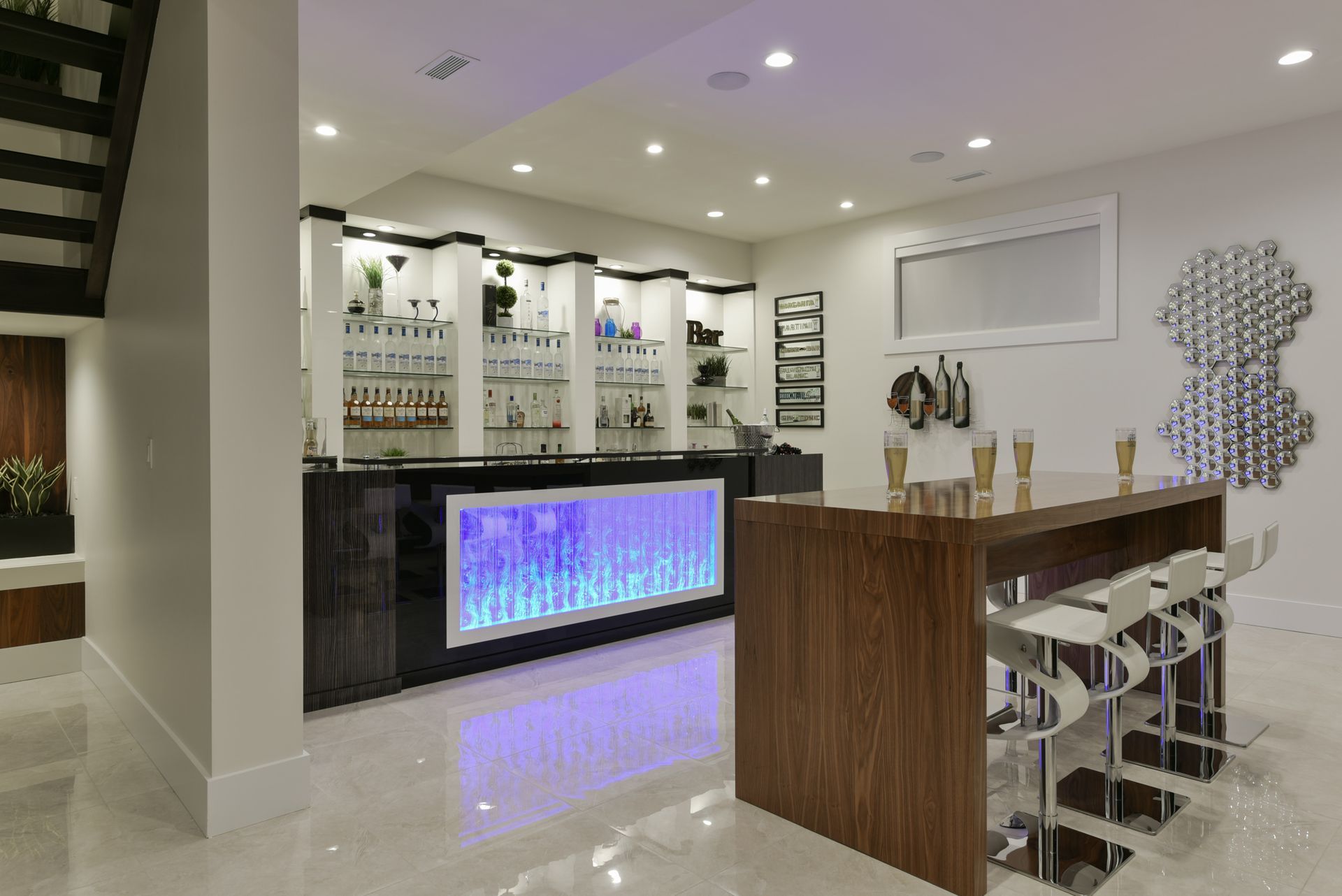 There is a bar in the middle of the room.