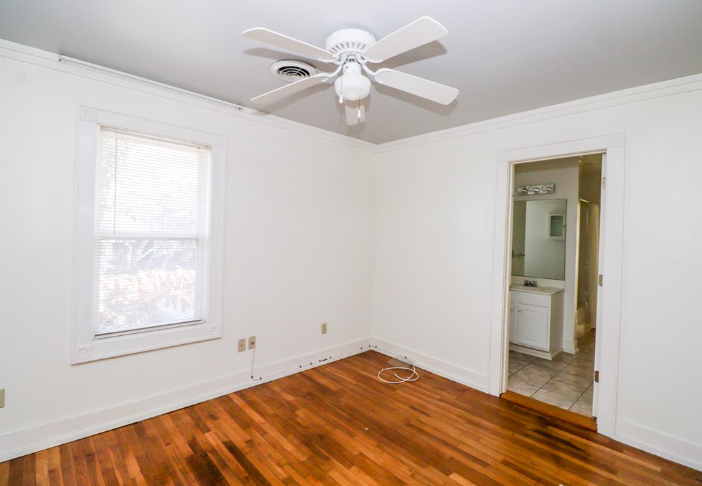 601 South 14th  - Image 10