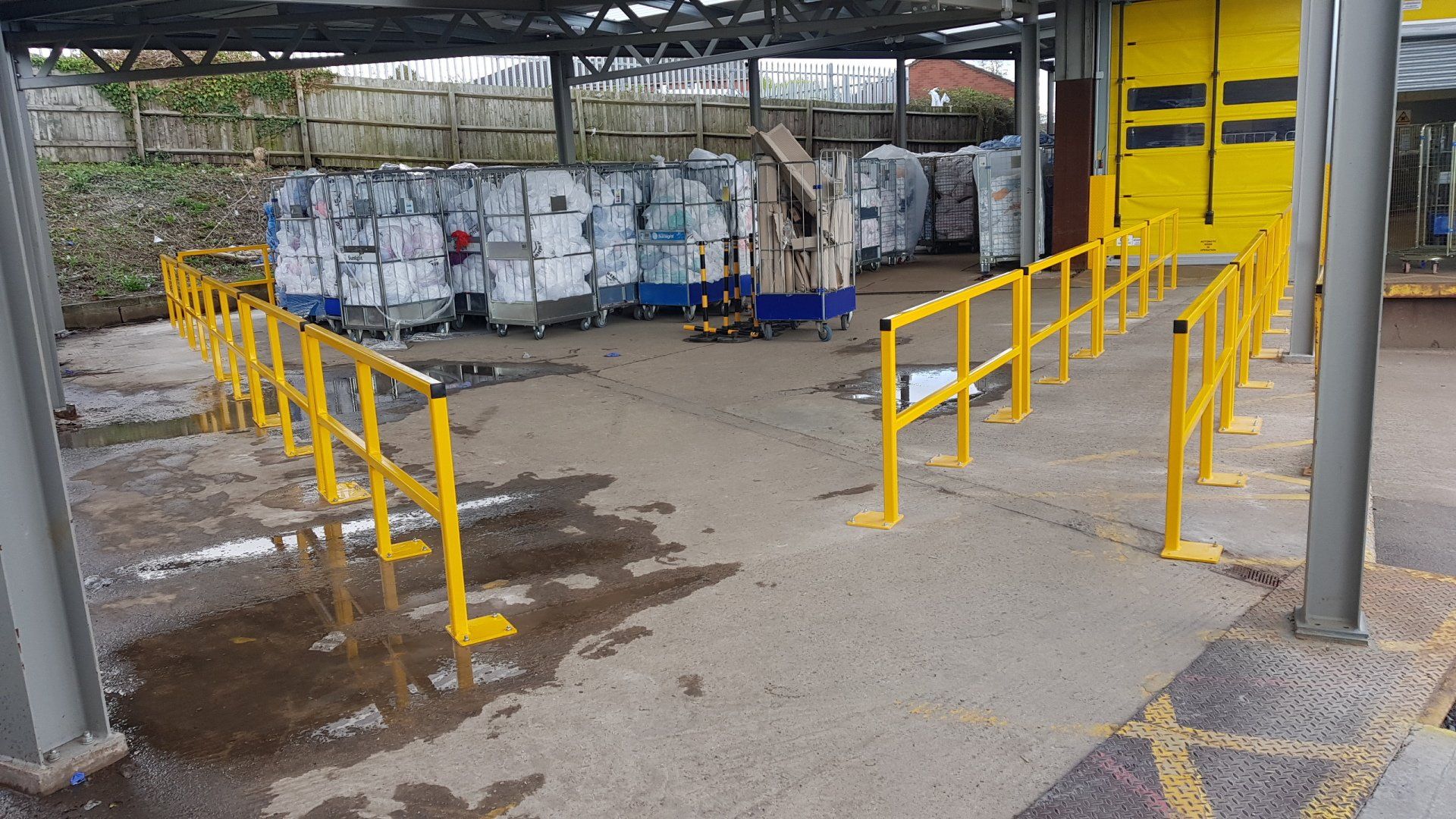 Safety Gates & Barriers