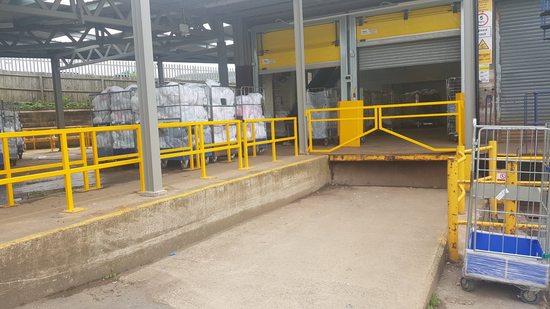 Safety Gates & Barriers