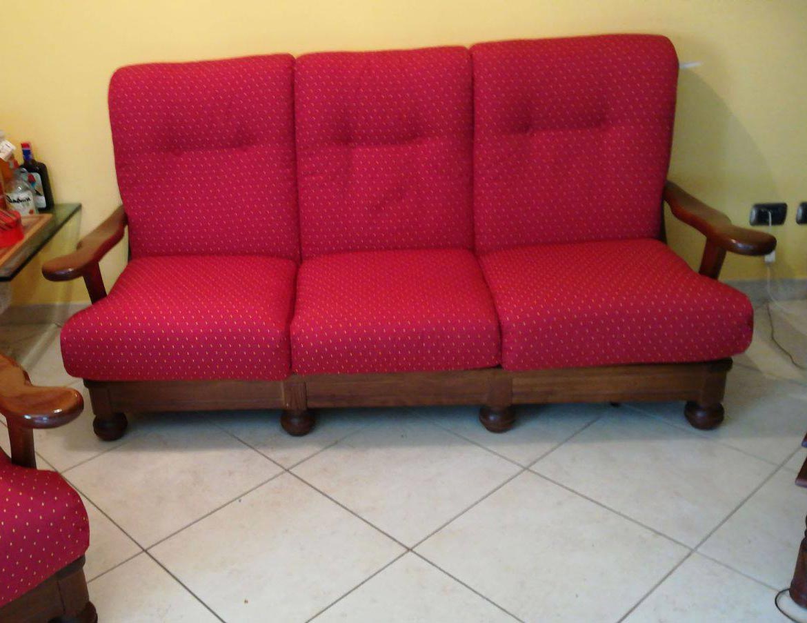 Divano rifoderato