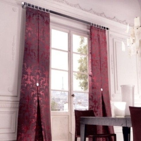 tendaggio in tessuto damascato