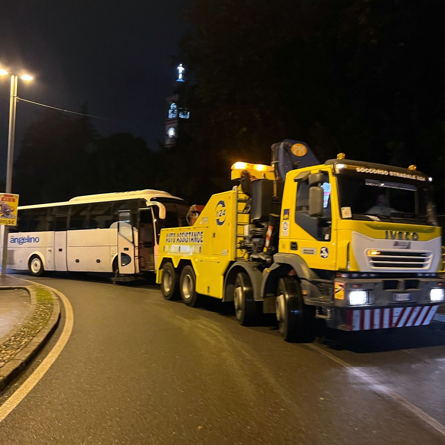 soccorso stradale Auto Assistance