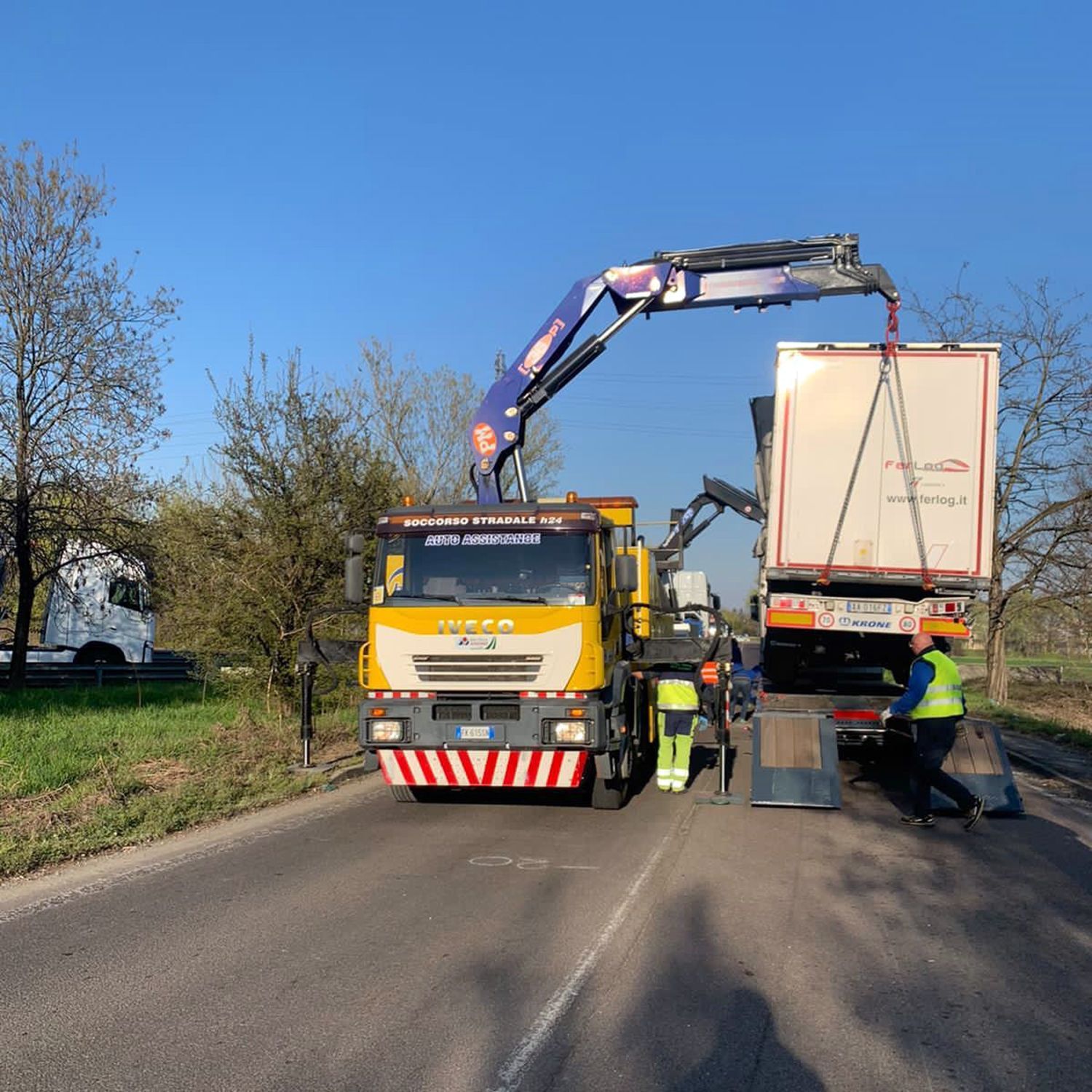 soccorso stradale Auto Assistance