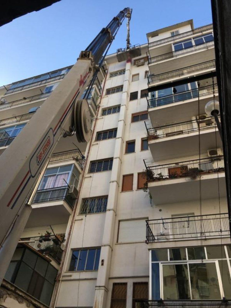 Intervento di bonifica condominio