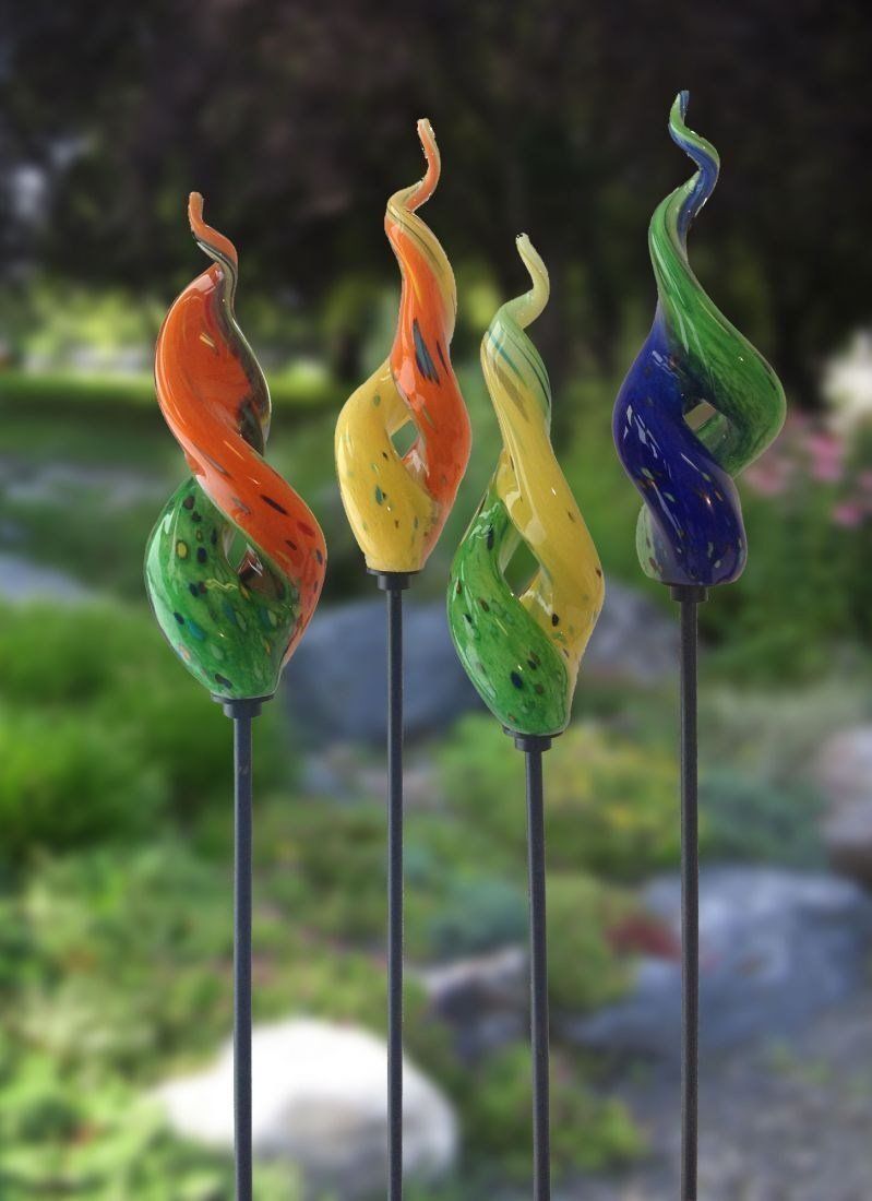 Garden Stakes 24