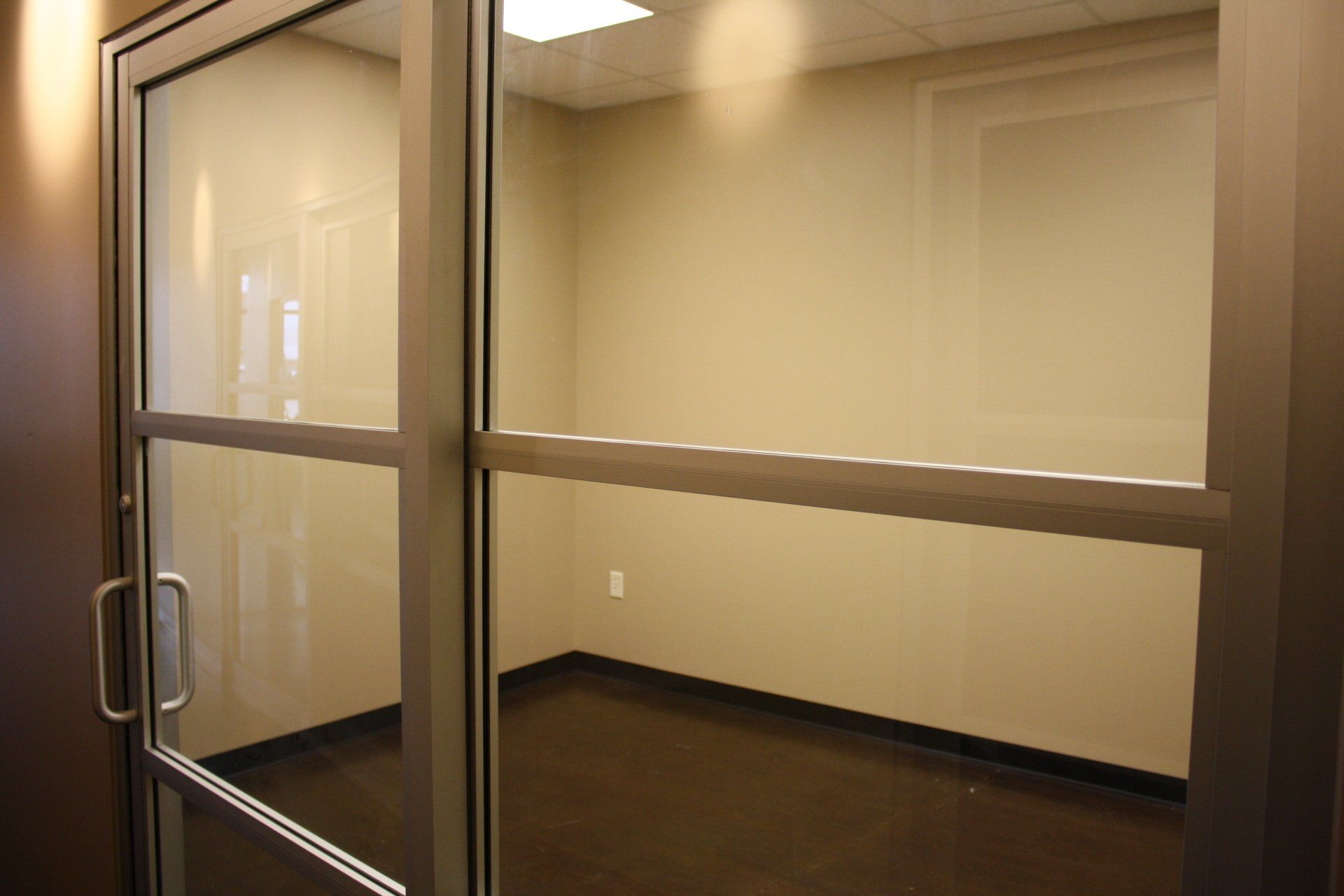 bella studio salons available hutchinson ks