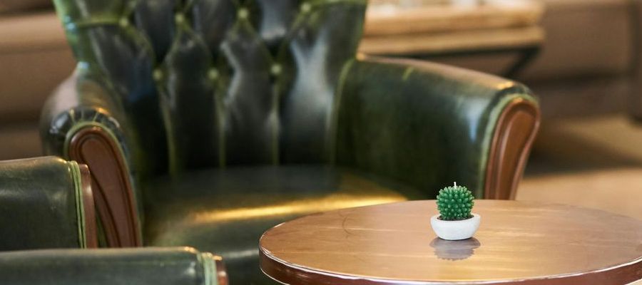 How Badly Does Dirty Upholstery Impact Indoor Allergies?