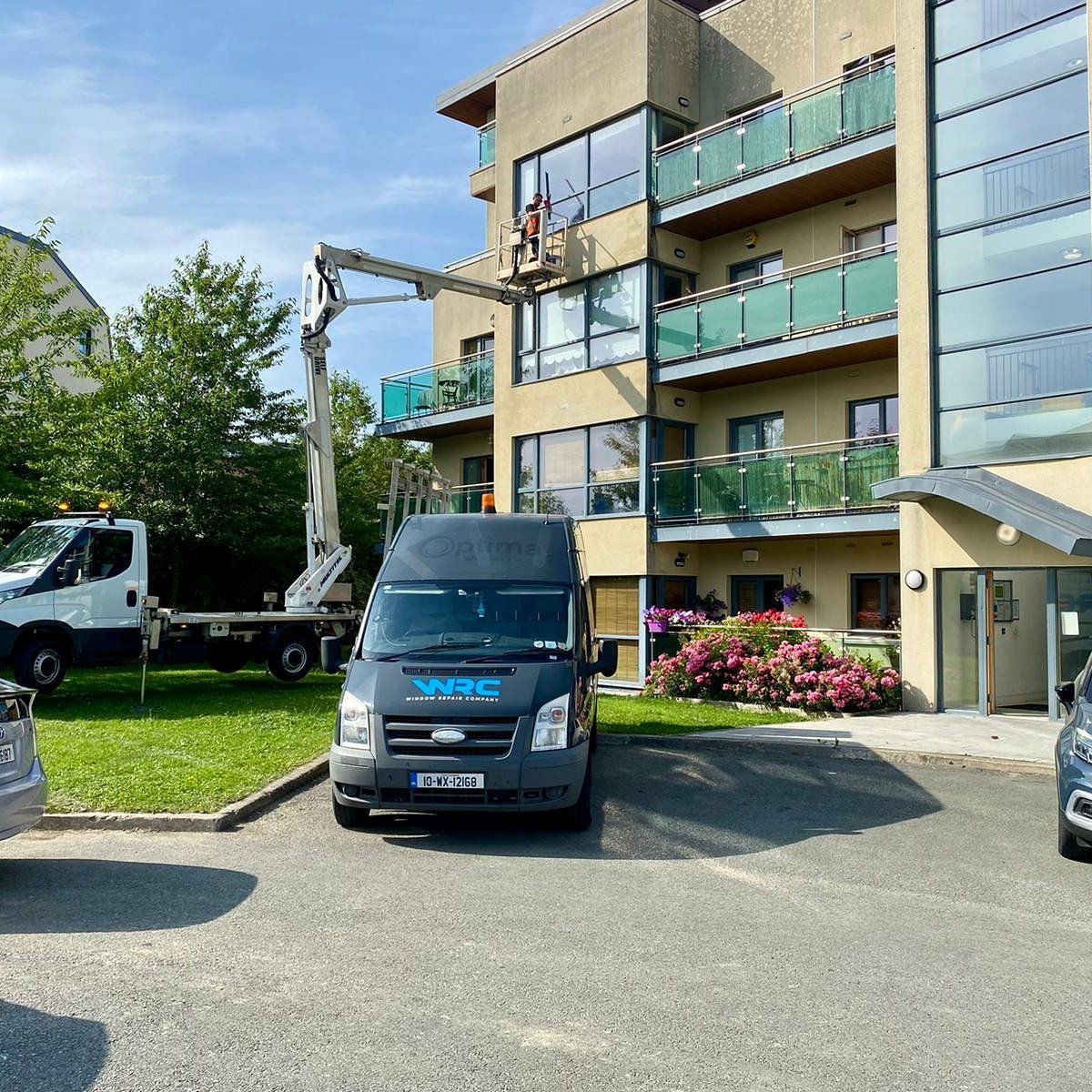 Window Repairs Near Me