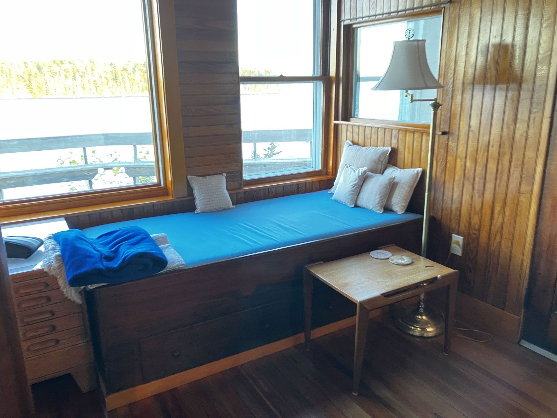 Waterfront Cottage Maine