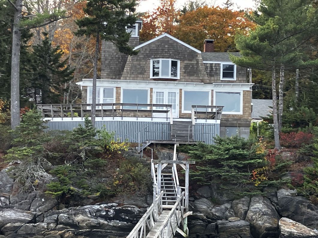 Pine Cliff Cottage Rental Maine