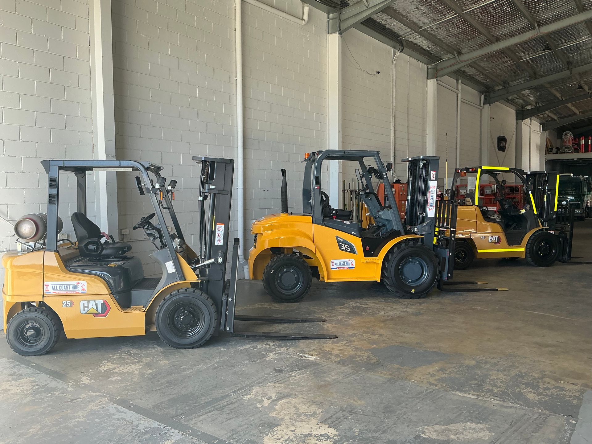 CAT GP25N 2.5T GAS FORKLIFT