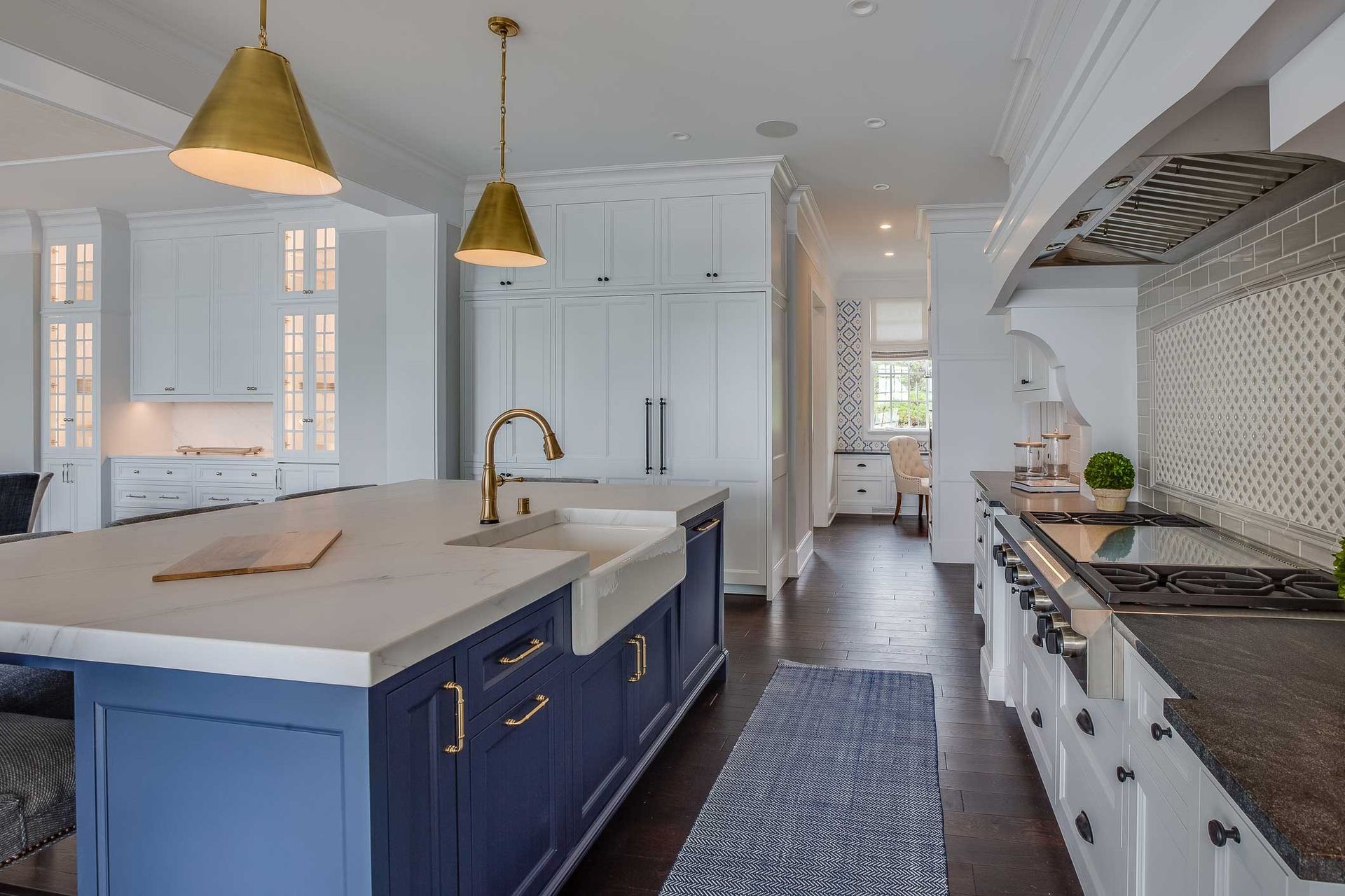 Blue island with brass — Atlanta, GA — HomeBook Pro Linx