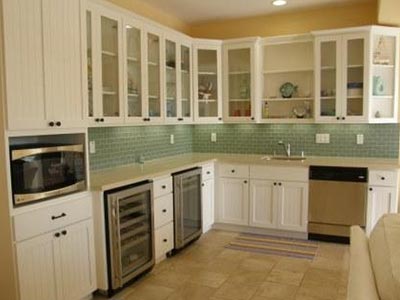 White Kitchen Design - Santa Rosa kitchen redesign in Santa Rosa, CA