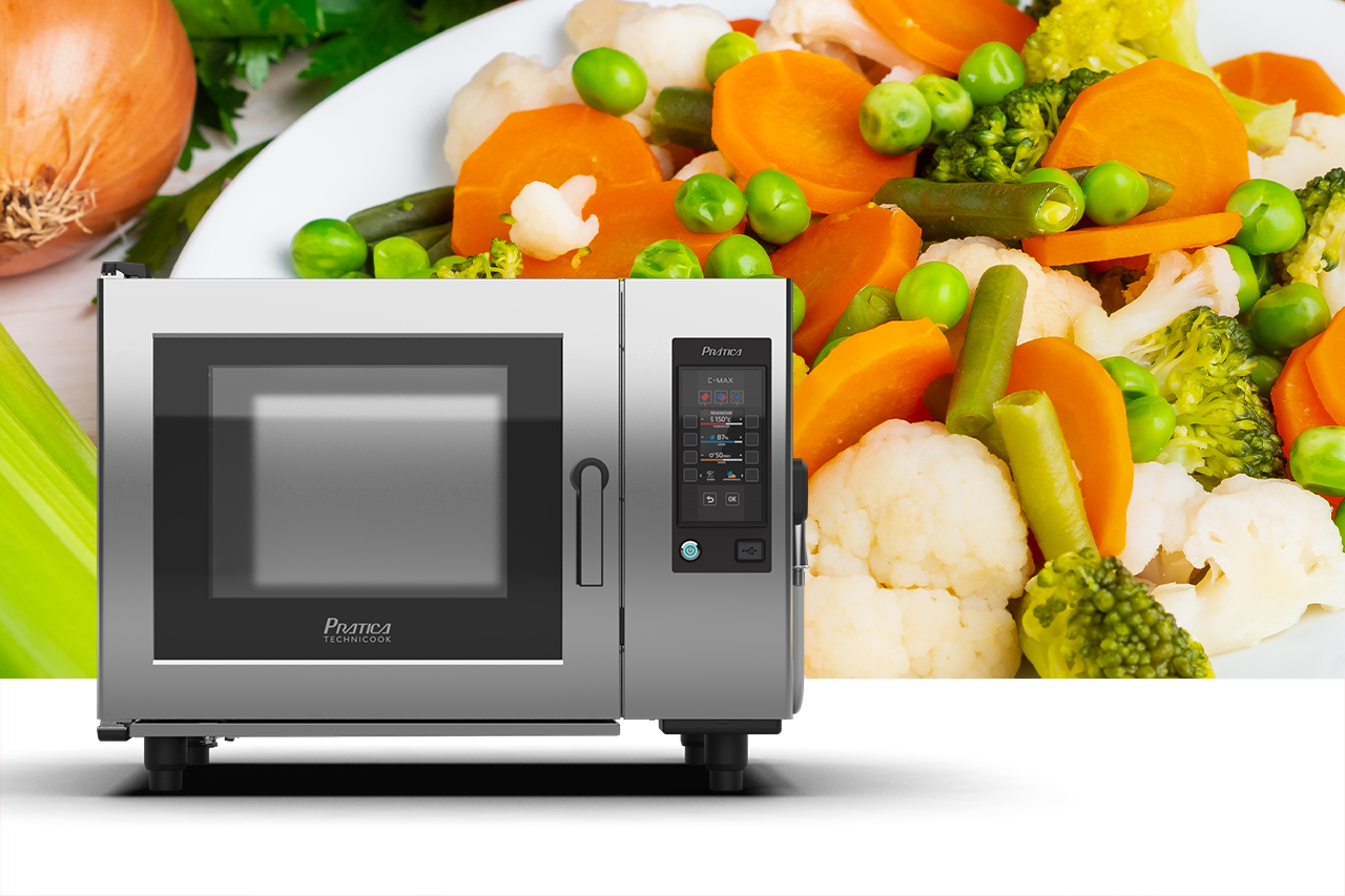forno combinado Prática C-MAX 10 EVO com fundo de legumes cozidos