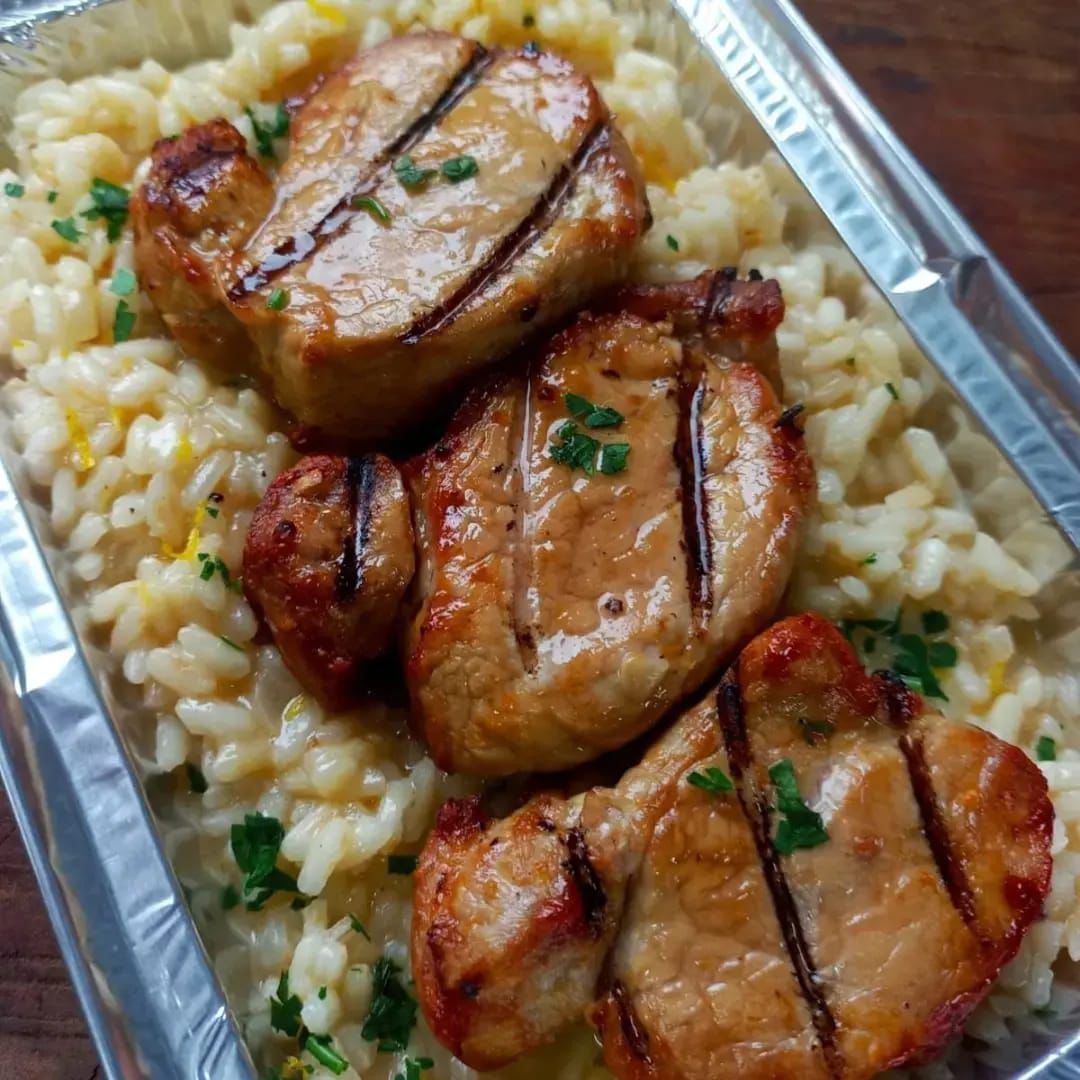 Lombo Suíno do Restaurante Pimenta Rosa Gastronomia de Vinhedo - São Paulo da Chef Elisa Raimondi.