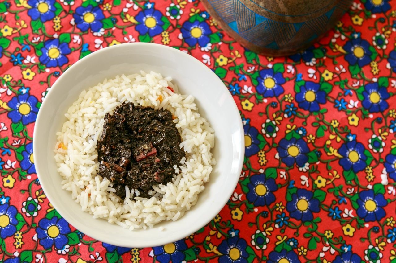 Maniçoba com arroz.