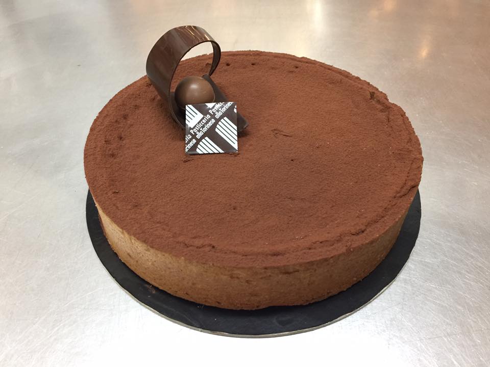 torta artigianale al cacao