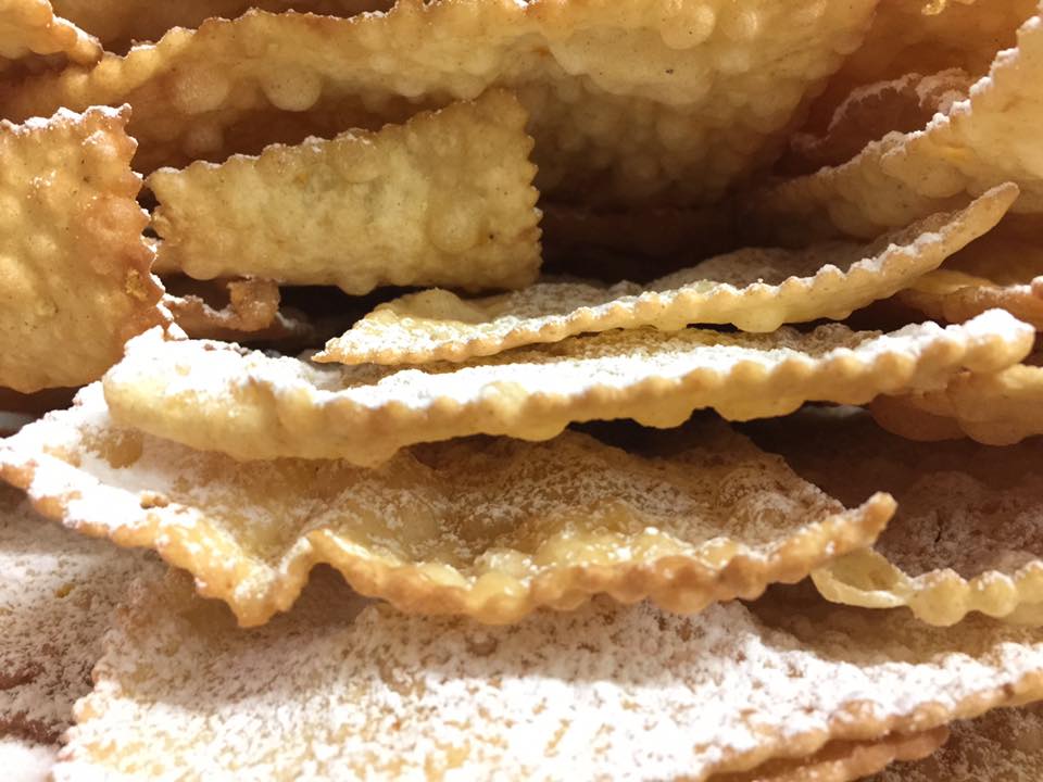 chiacchiere di Carnevale artigianali