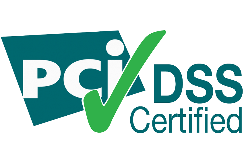 Un logotipo para la certificación PCI DSS con una marca de verificación verde.