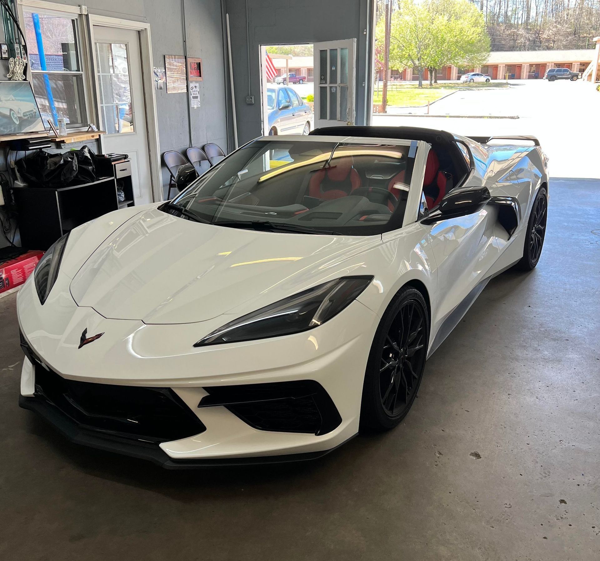 Windshield crack repair service in Flowery Branch, GA