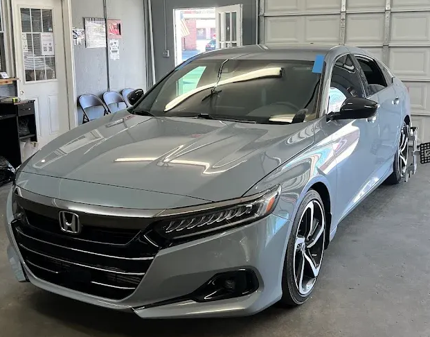 Windshield replacement near Flowery Branch, GA