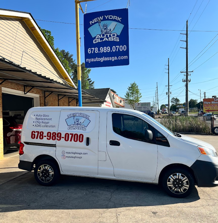 Insurance claims assistance for windshield replacement in Gainesville, GA