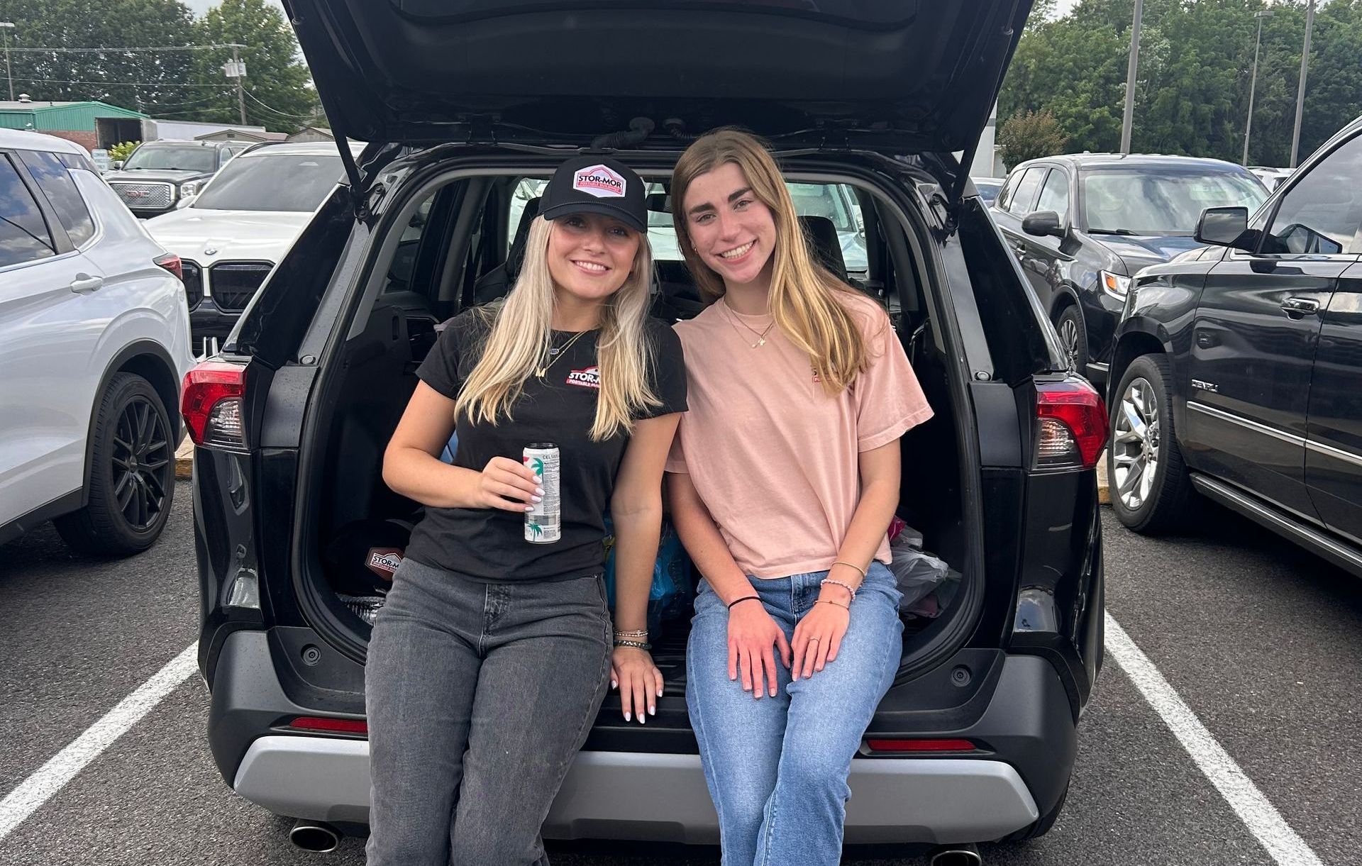 MattiClaire (on left) and Avery (on right) preparing to leave for their first trip as Stor-Mor's Traveling Summer Interns.
