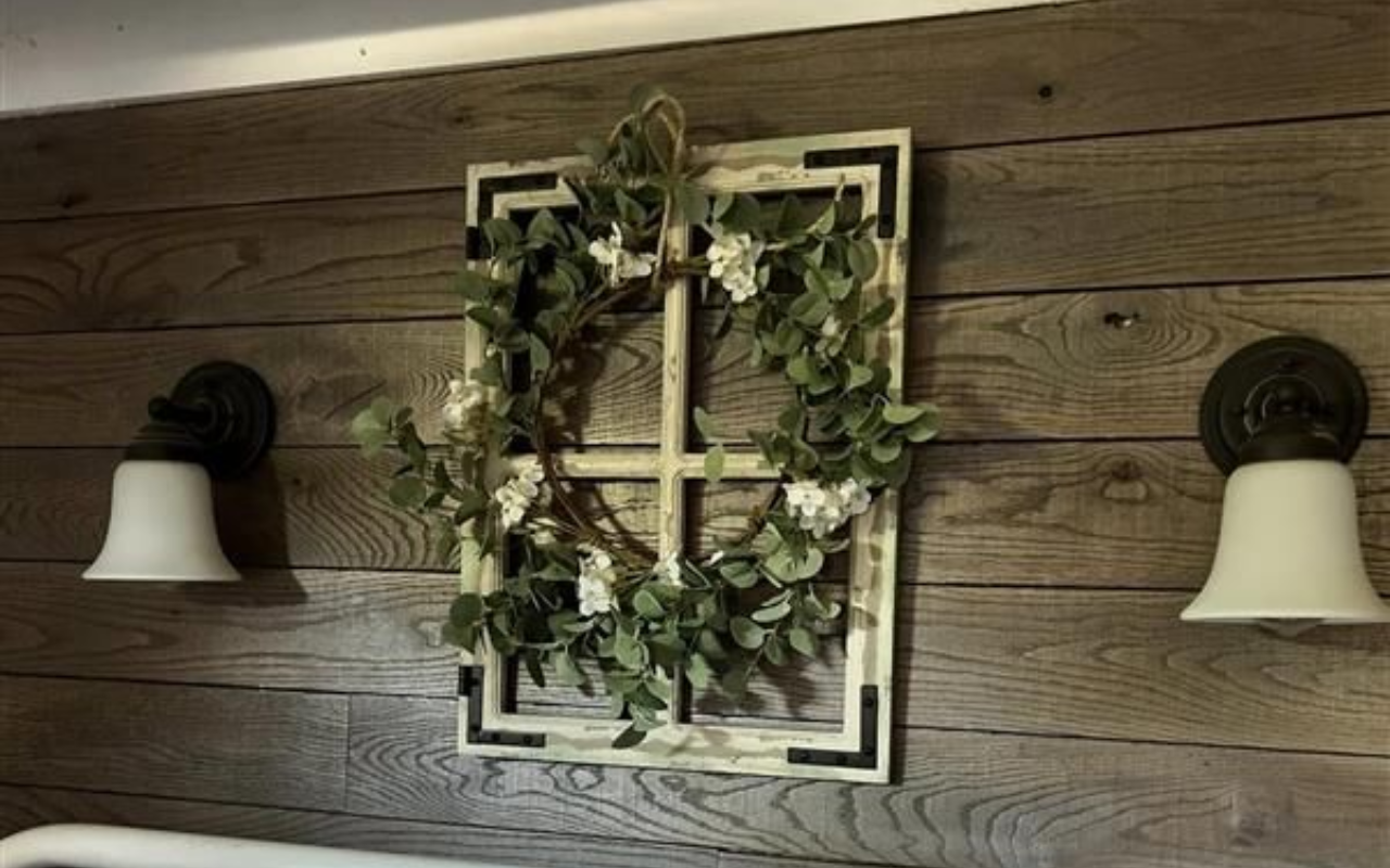 Wreath Decoration