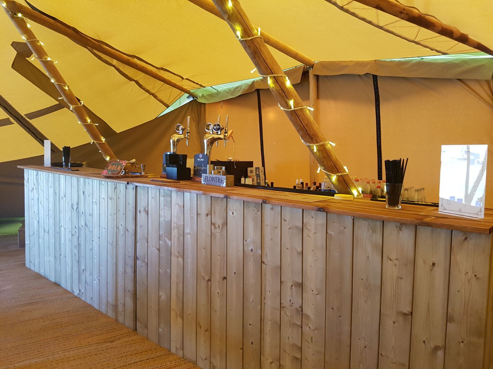 Mobile wedding bar, draught bar, spirits, wines, bottled beer, prosecco