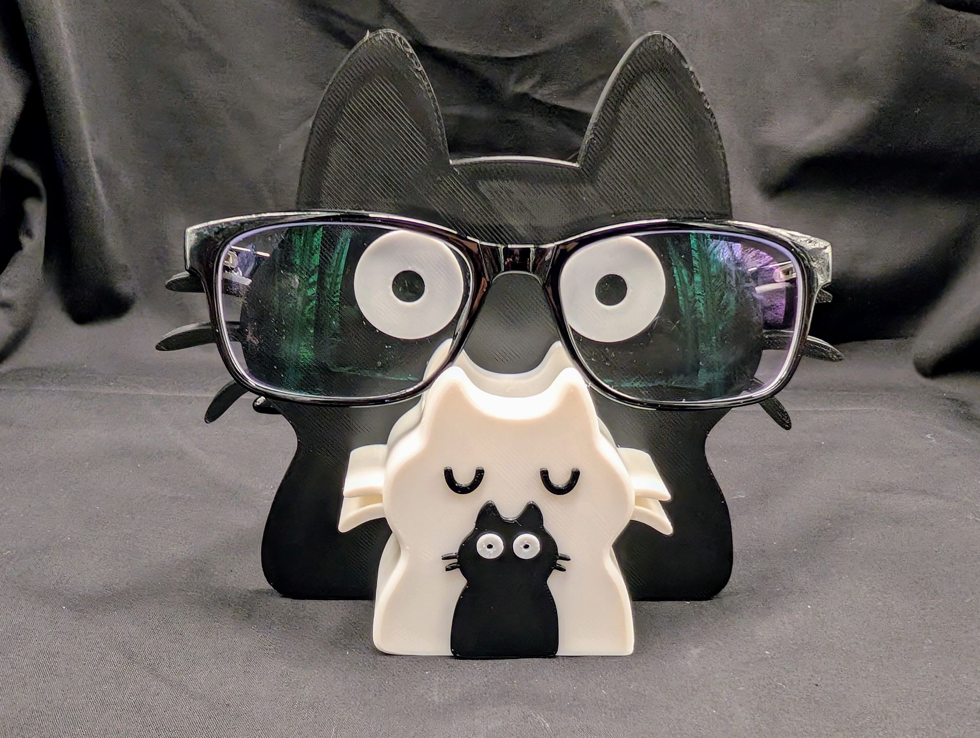 Cat Family Glasses or Pen Holder
