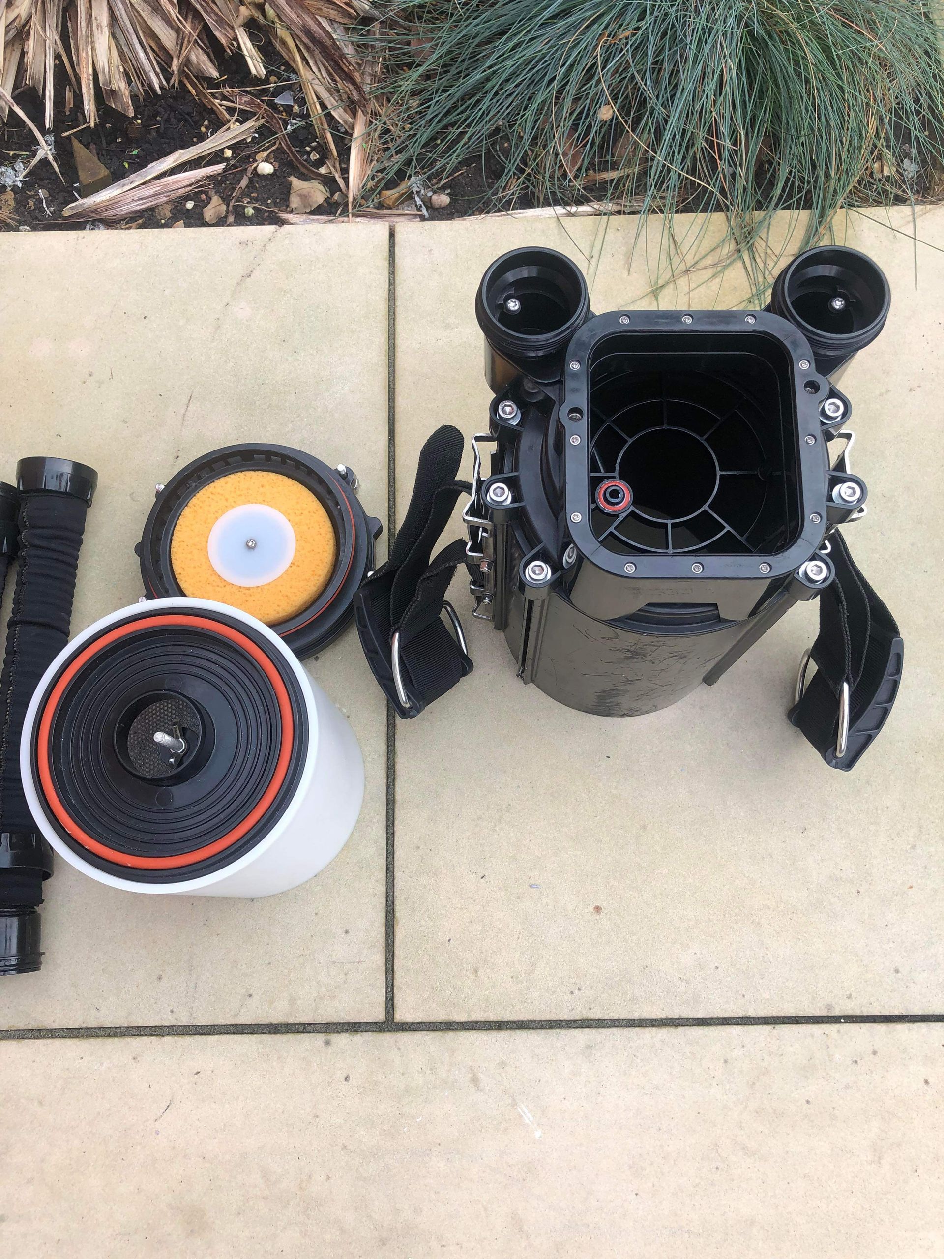 Second hand poseidon rebreathers & Poseidon regulators for sale