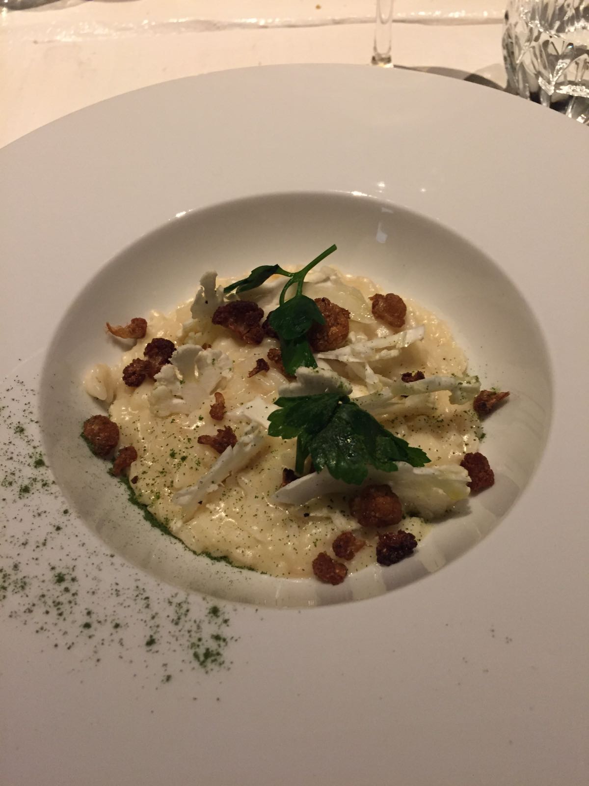 Risotto con uvetta e cavolo