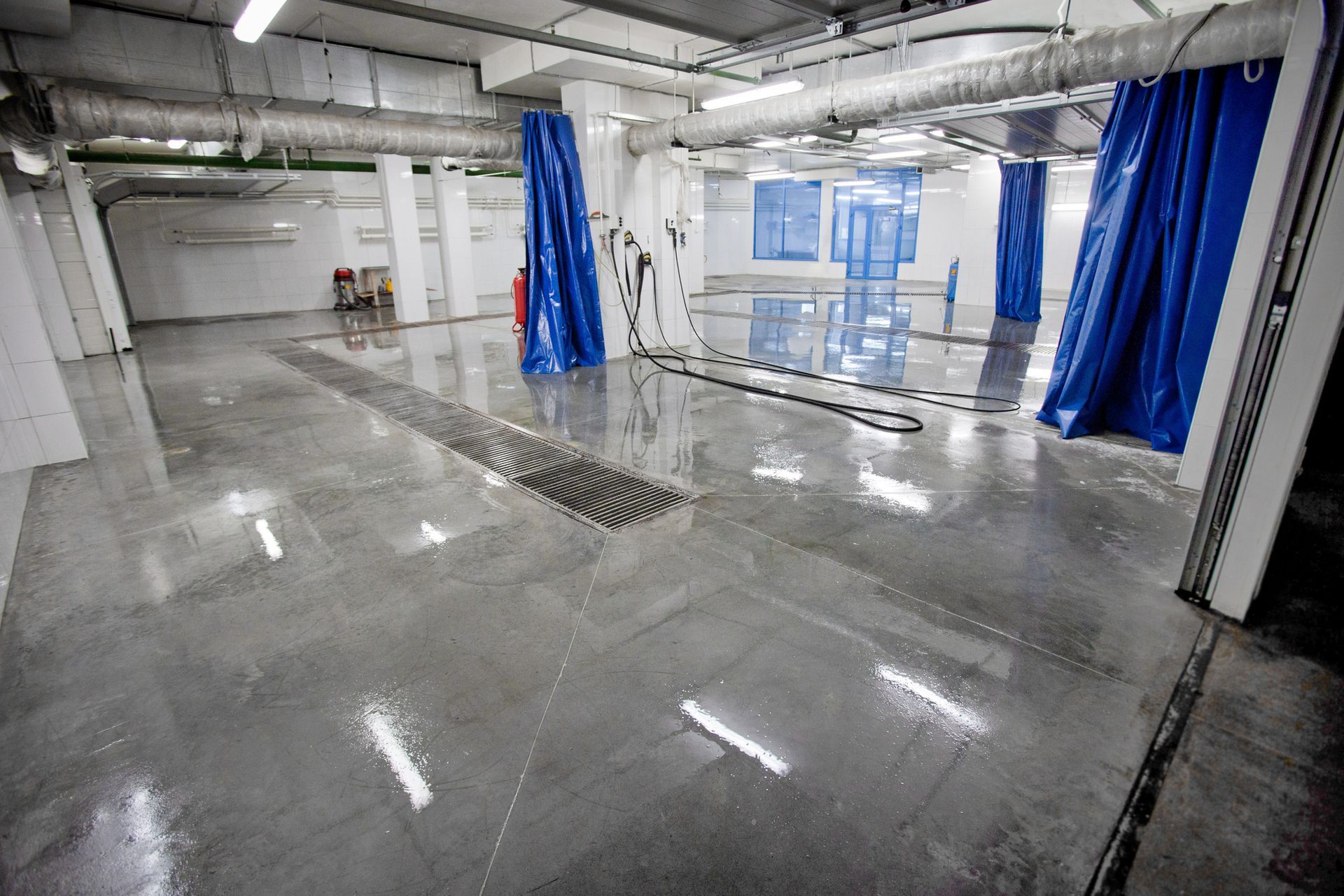 Epoxy Floor, Car Wash Facility