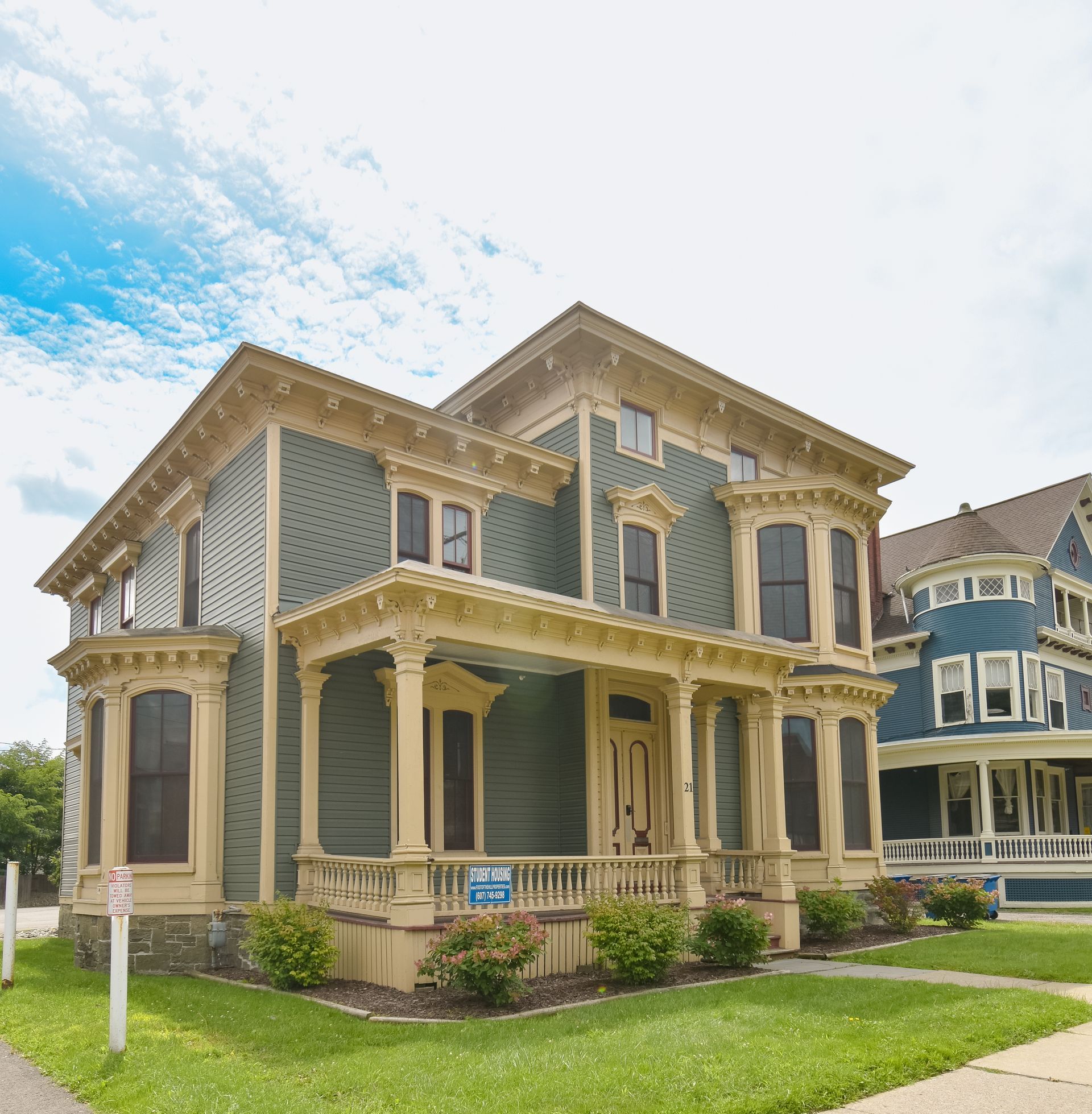 21 Tompkins outside view