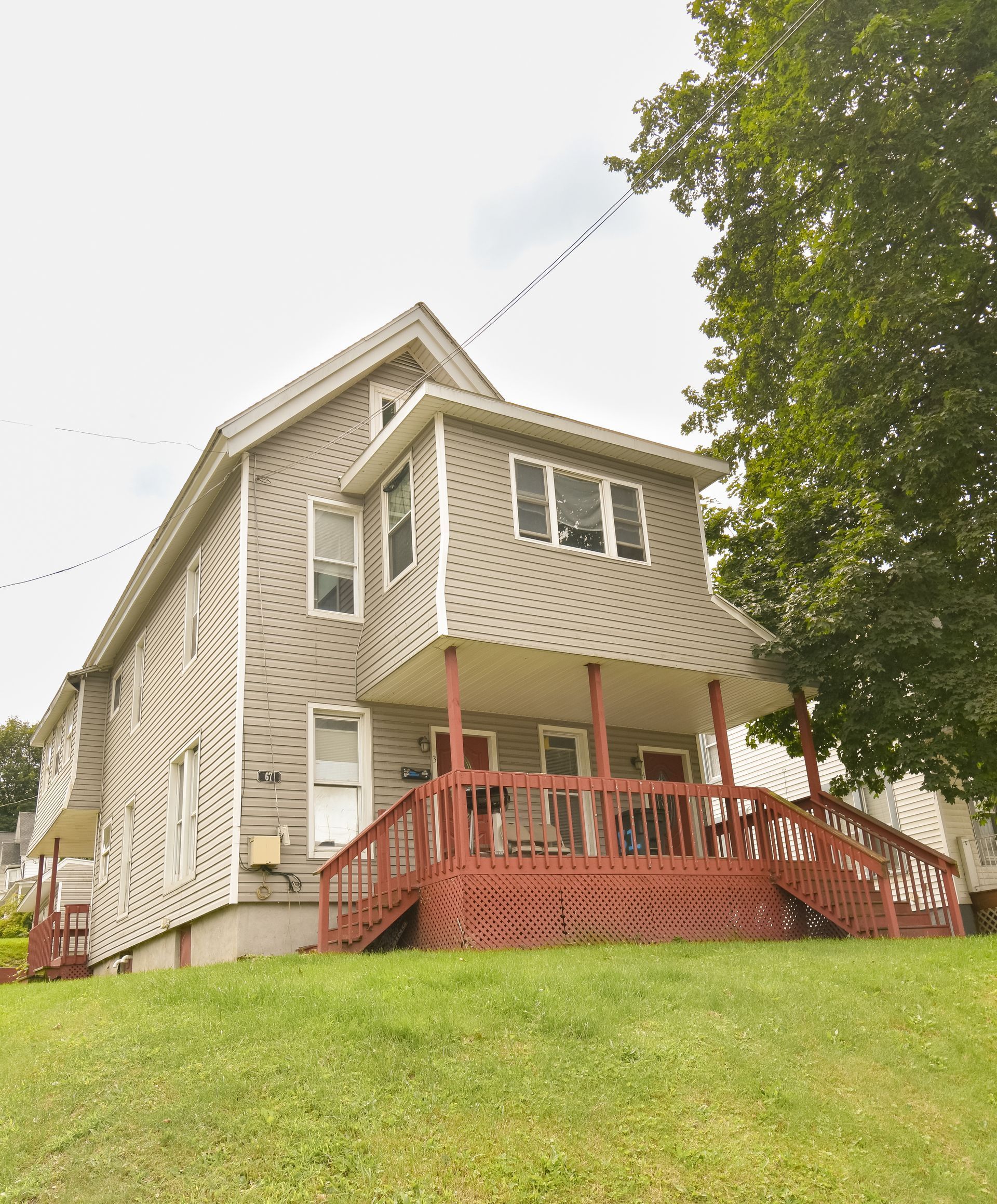 67 Groton ave outside view