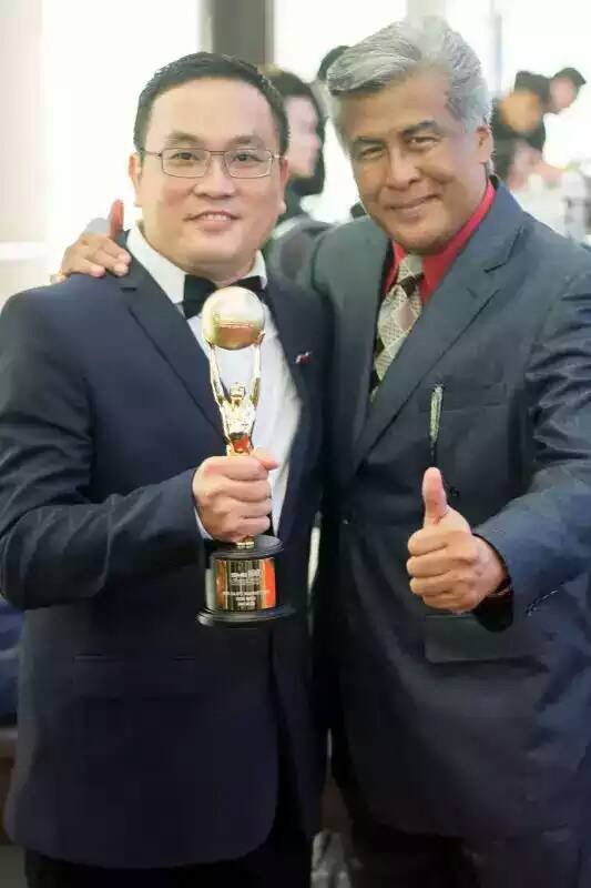 Meiko franchise opportunity exhibition booth presenting joint care business model to potential investors 3