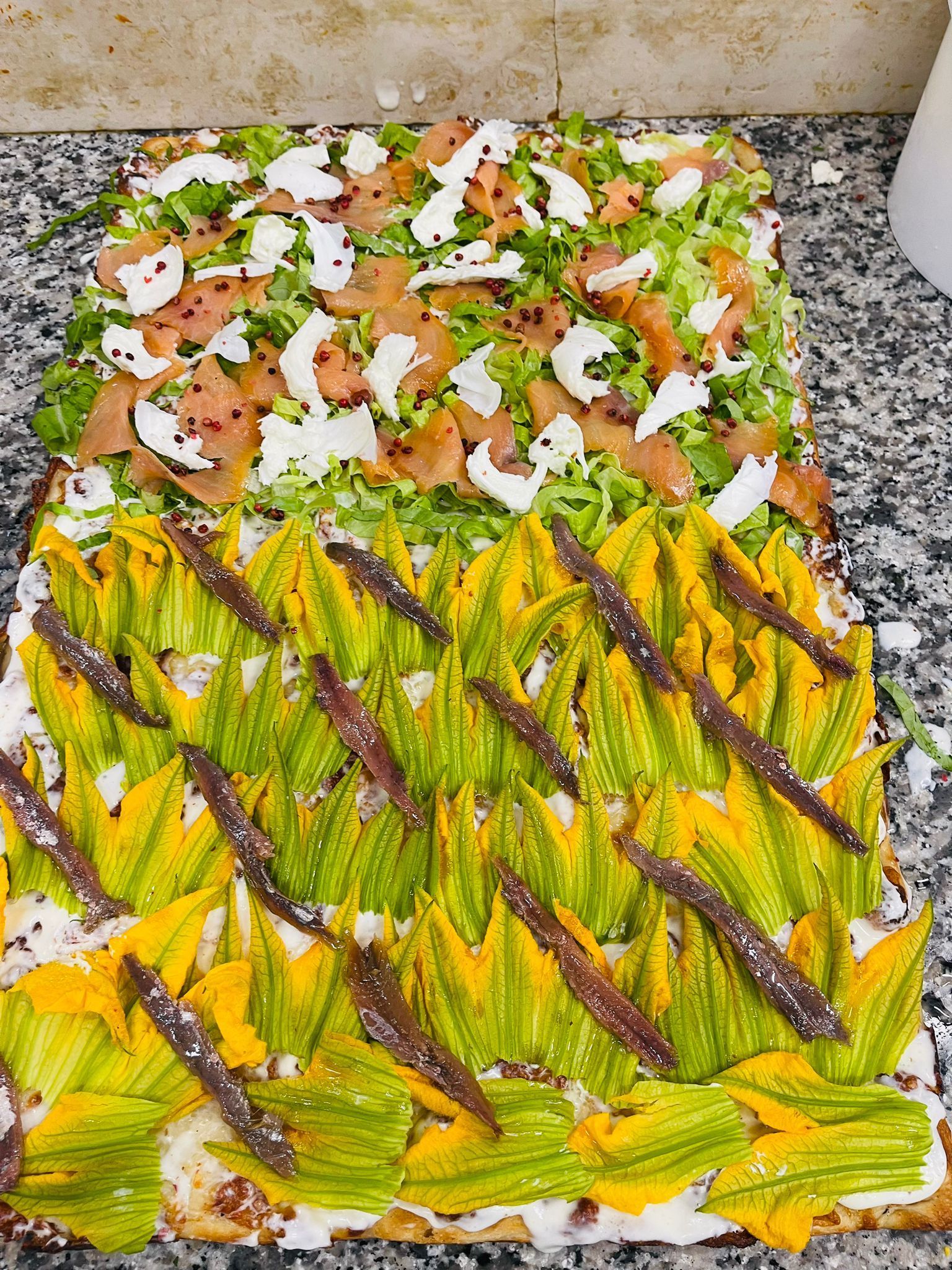 pizze con fiori di zucca e salmone