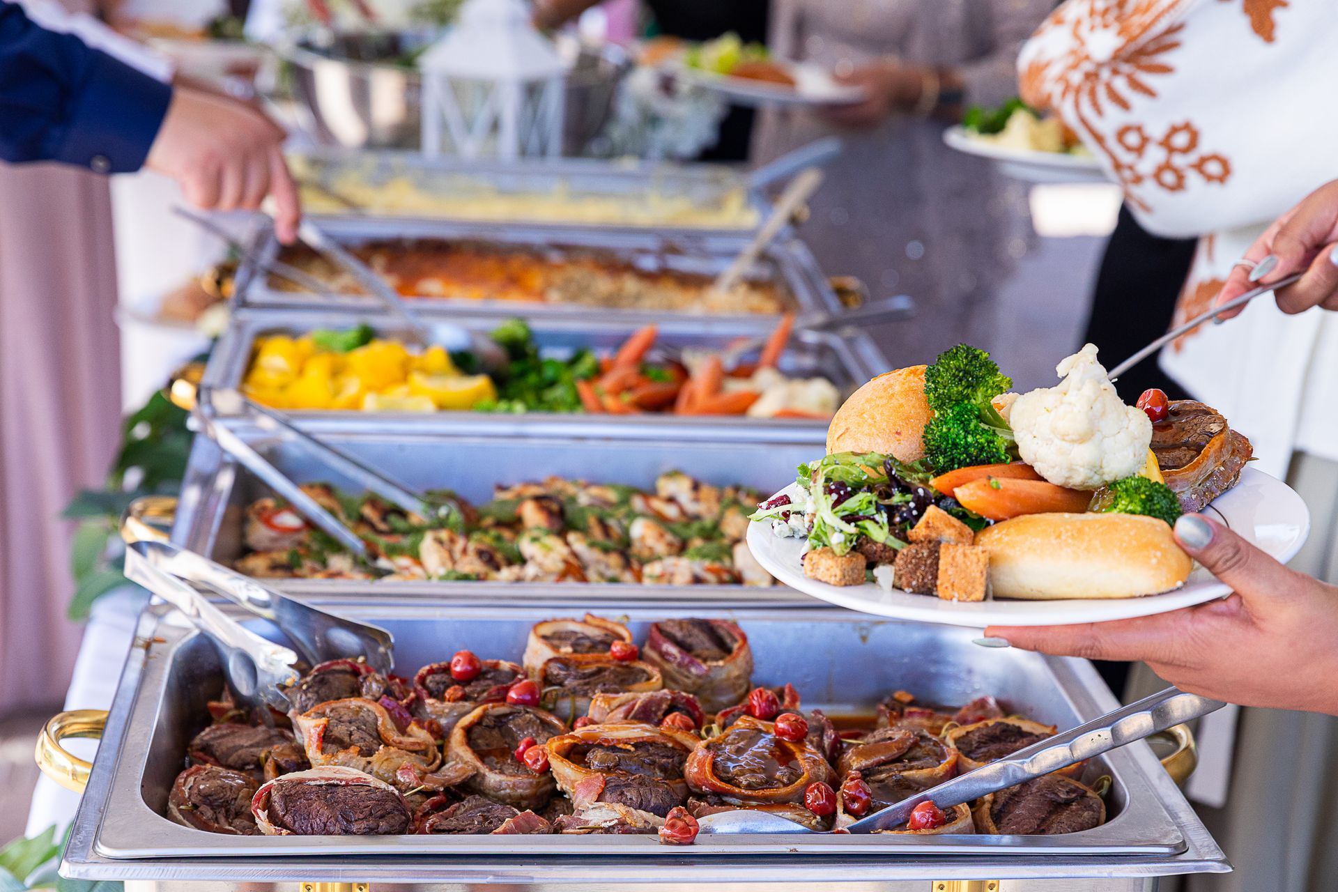 wedding catering buffet style