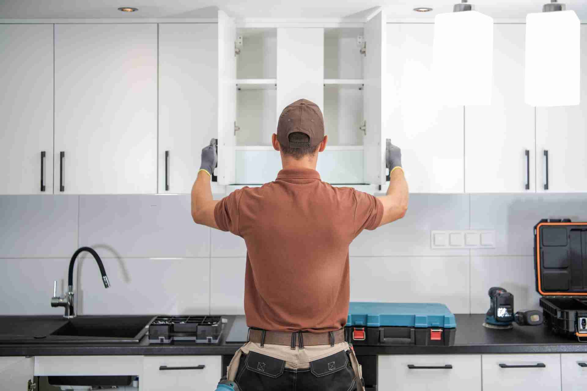 Step-by-Step Process of Refinishing Kitchen Cabinets
