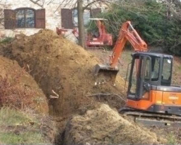 Interventi di smaltimento di rifiuti