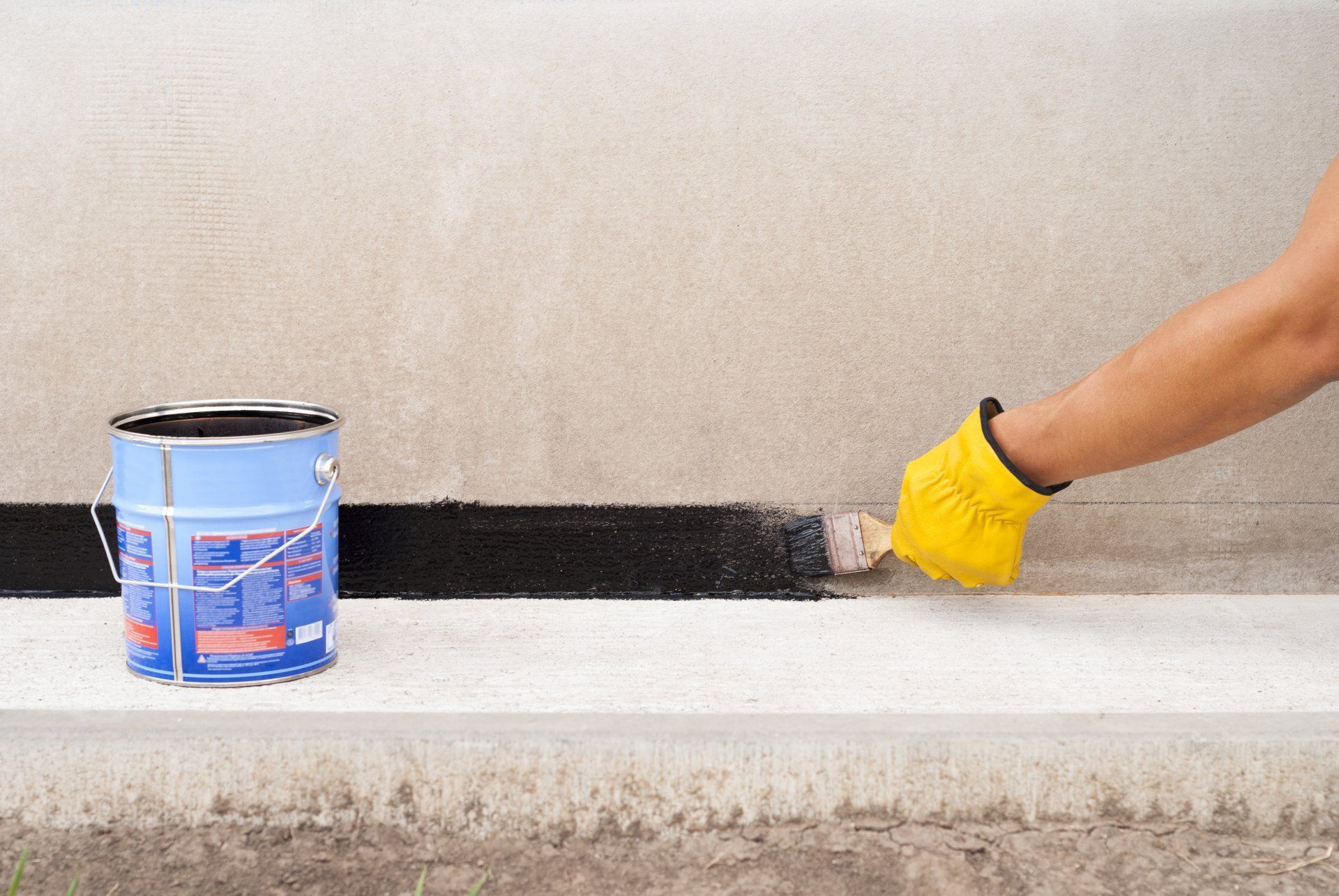 Waterproofing seal for basement cracks