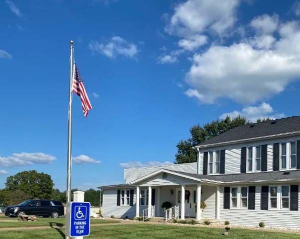 Exterior view of Hartford Funeral Home in Hartford, KY