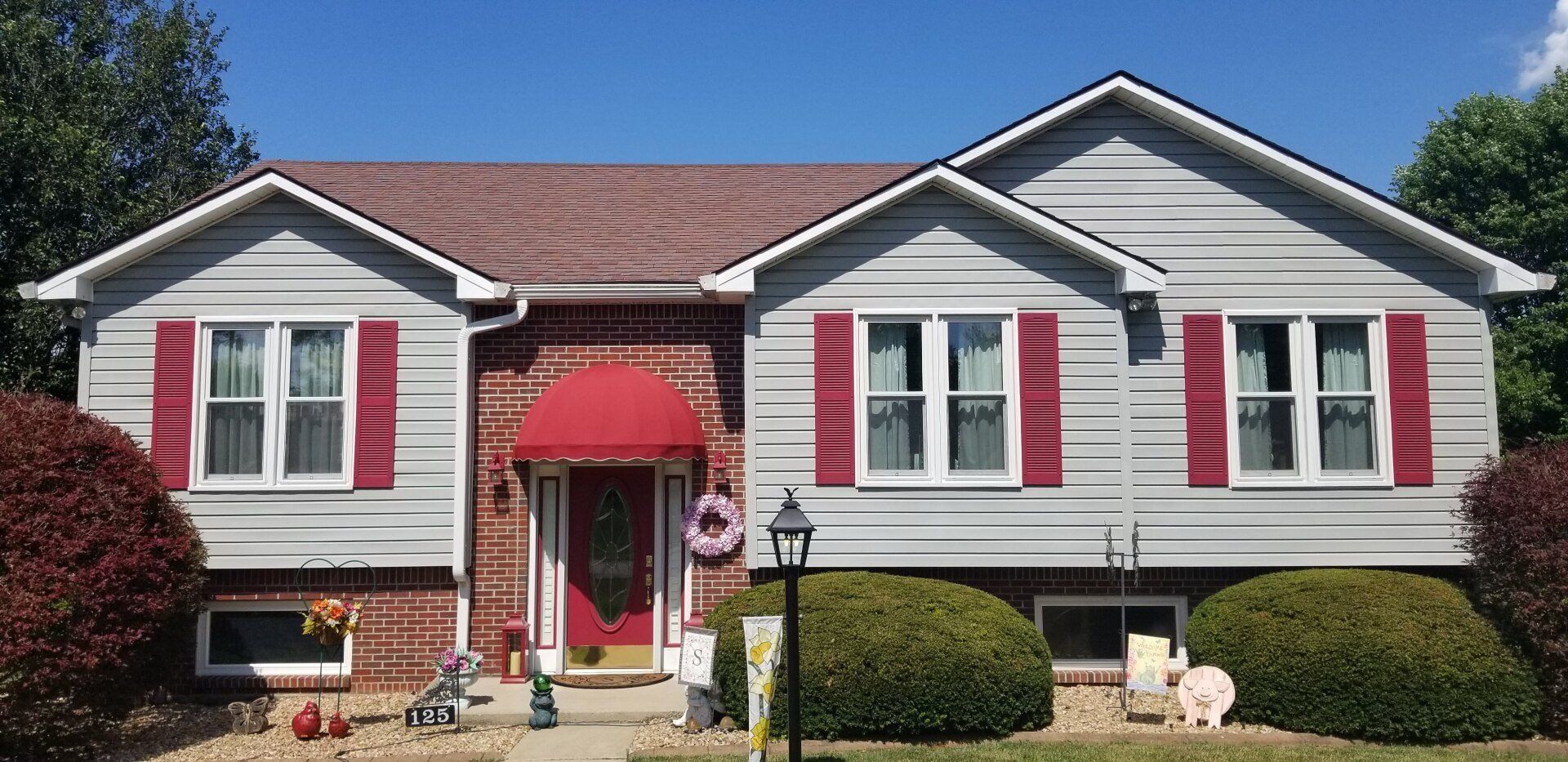 Retractable Screens in Somerset, KY Lexington Tent & Awning