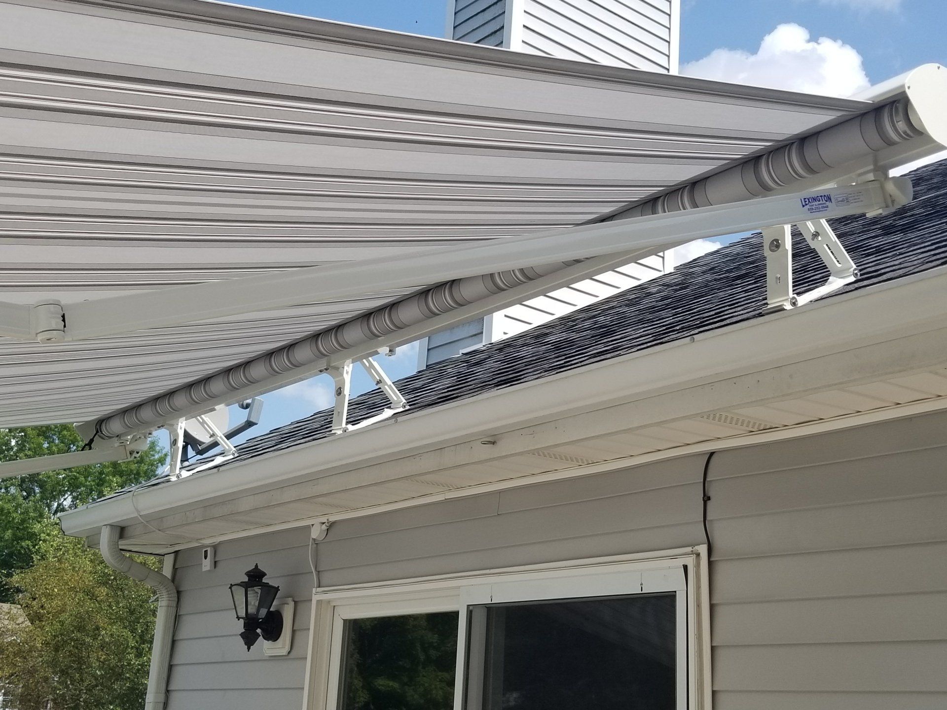 Retractable Screens in Somerset, KY Lexington Tent & Awning