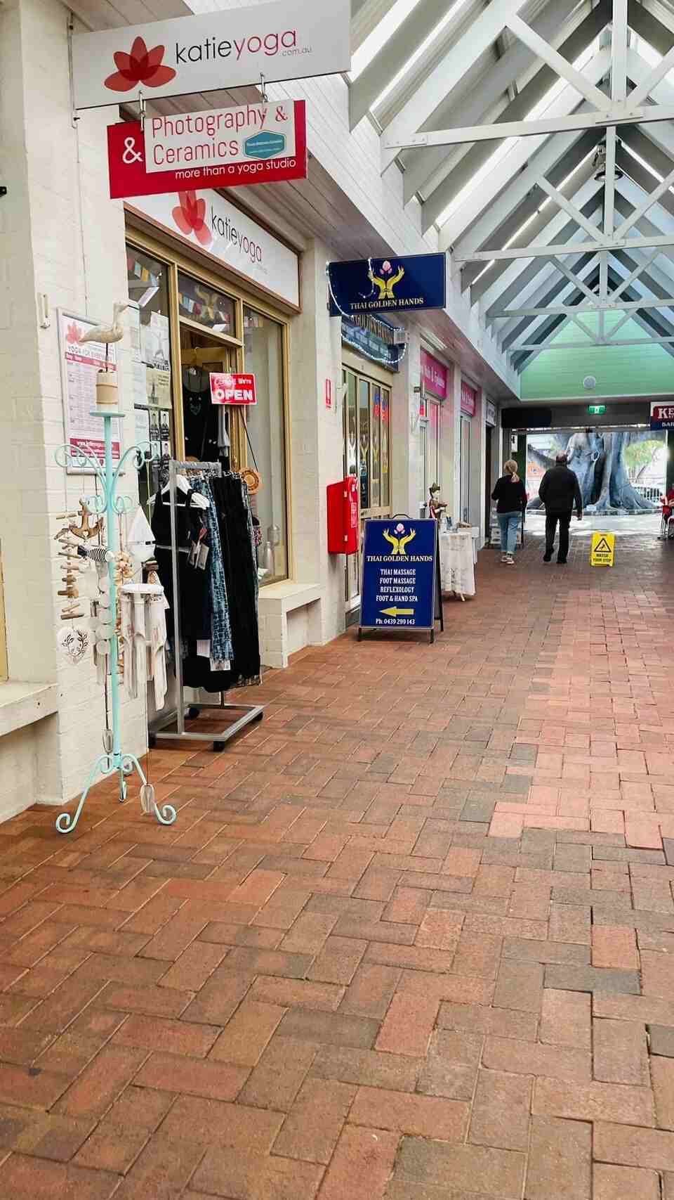 Thai Golden Hands exterior